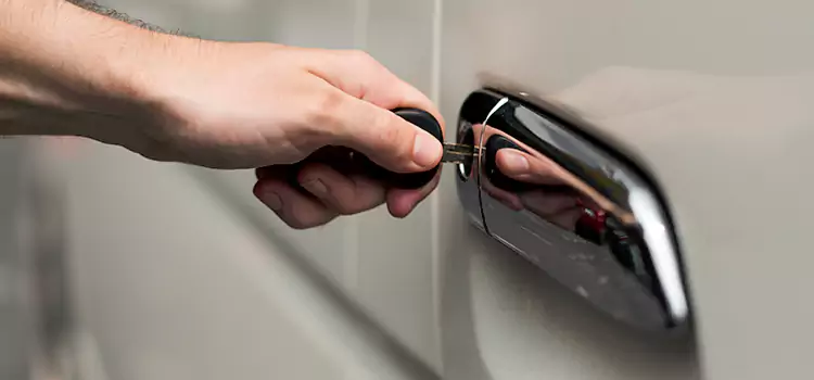 Why Choose Our Auto Locksmith Team in Mishawaka, IN?